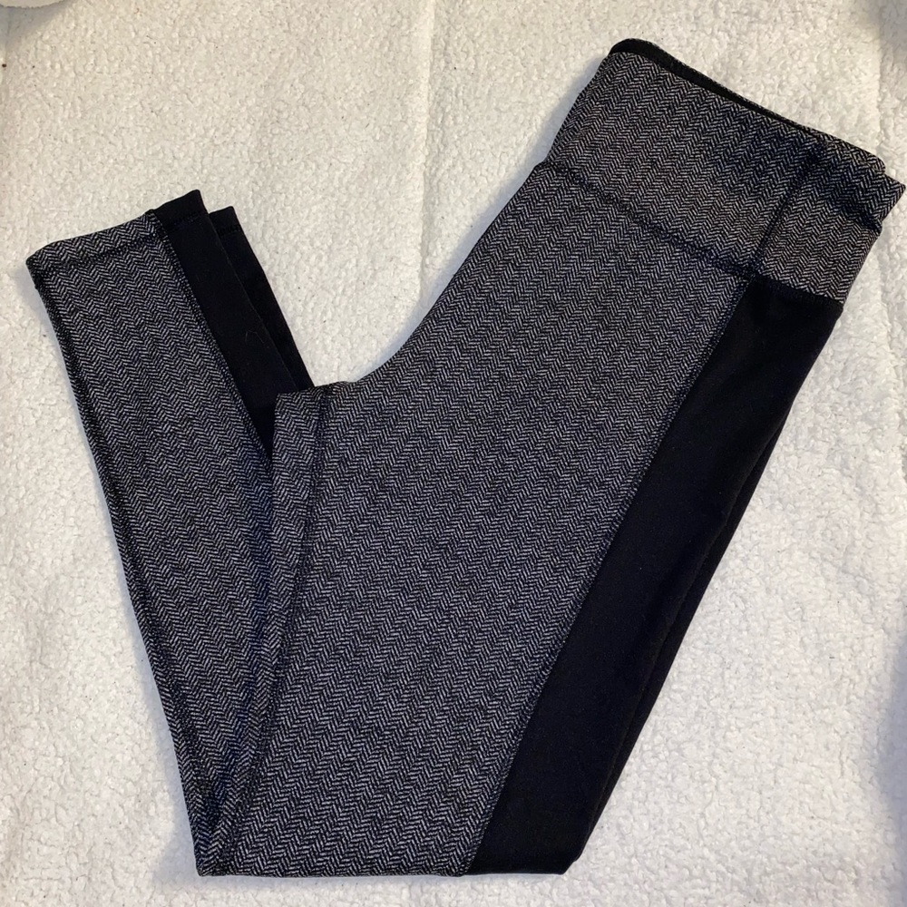 MTA Sport leggings